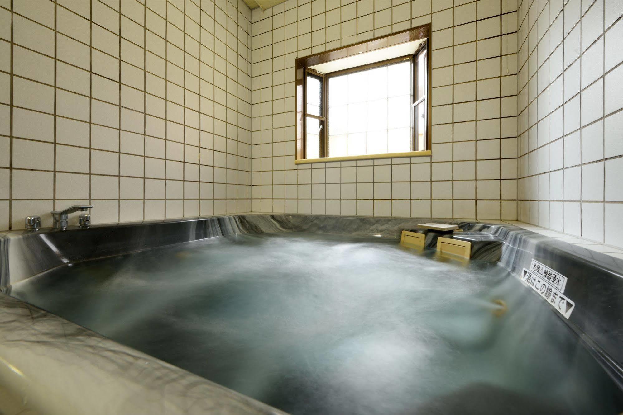 Bansuitei Ikoiso Sendai Buitenkant foto